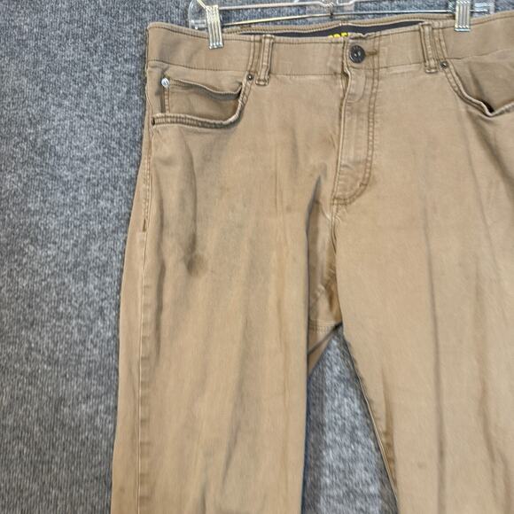 Lee Pants Mens 38x32 Beige Khaki Extreme Motion Straight Fit Tapered Leg Chinos - Picture 4 of 12